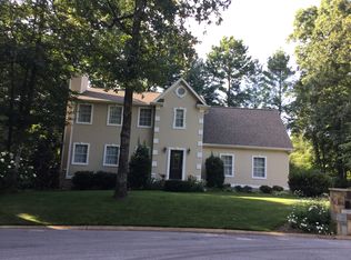 2309 Mountain Forest Ln, Signal Mountain, TN 37377