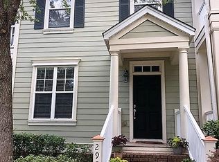 2952 Treadwell St, Mount Pleasant, SC 29466