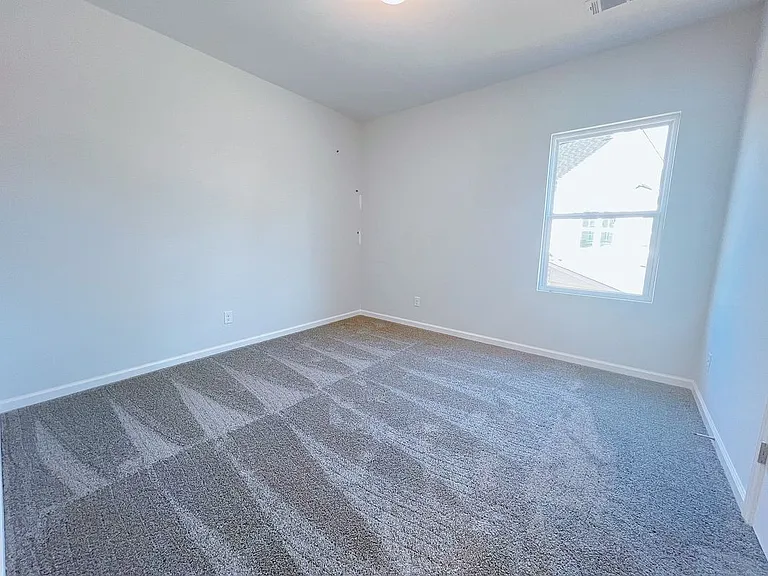 2475 Whistler Way NE — Photo 18
