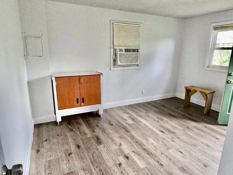 1517 Tinkertown Ave #D — Photo 5