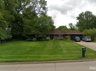 2011 E Bristol St, Elkhart, IN 46514