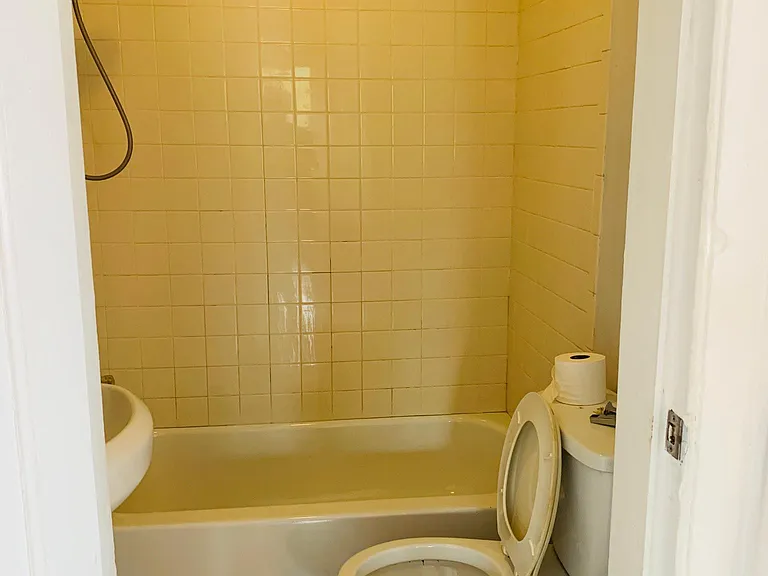 860 State St #2E — Photo 6