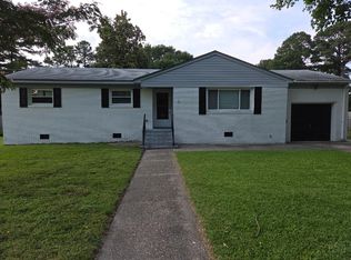 2848 N Nansemond Dr, Suffolk, VA 23435