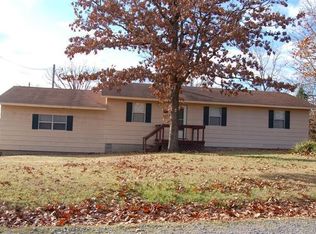 9339 Cherokee Acres Rd, Cedarville, AR 72932