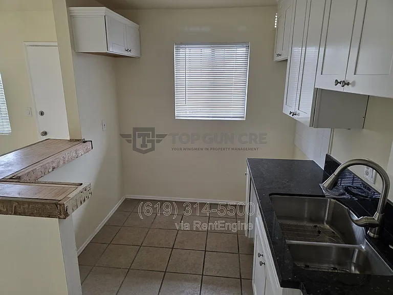 2875 Broadway #3 — Photo 11