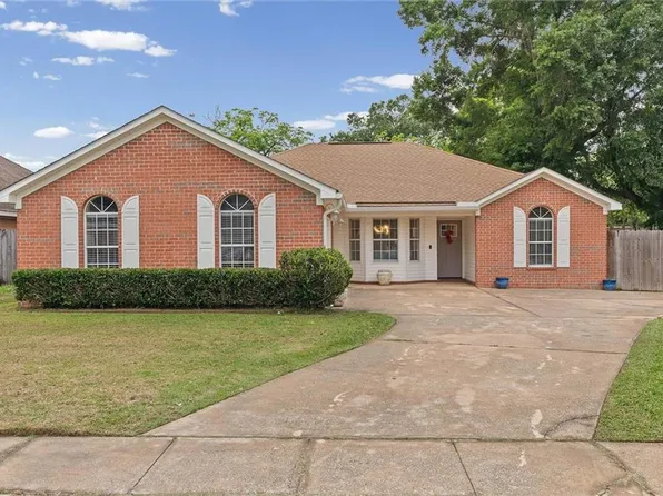 871 Banneker Ct, Mobile, AL 36617