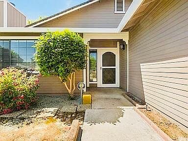 2nd image of 186 Stirrup Ct