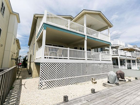 3rd image of 5631 Central Ave #2