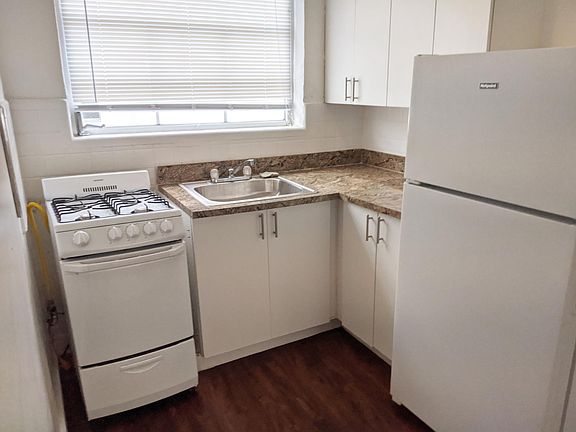 5th image of 1110 Euclid Ave #11
