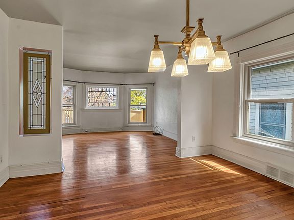 2nd image of 589 Breckenridge St #2