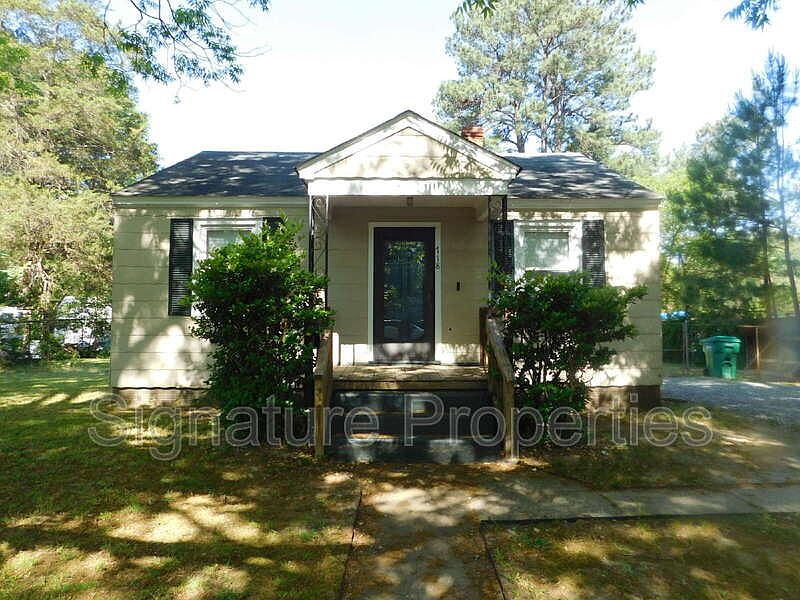 1st image of 718 Yorkshire Dr