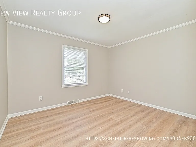 321 Hamilton Dr NE #1 — Photo 15