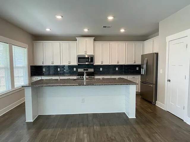 10829 Prairie Lake Dr — Photo 11