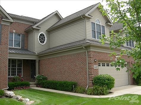 2nd image of 44487 Broadmoor Blvd