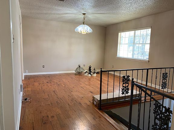 Formal dining room