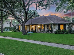 1030 Martin St, Houston, TX 77018