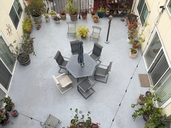 1635-1637 Leavenworth St #305, San Francisco, CA 94109