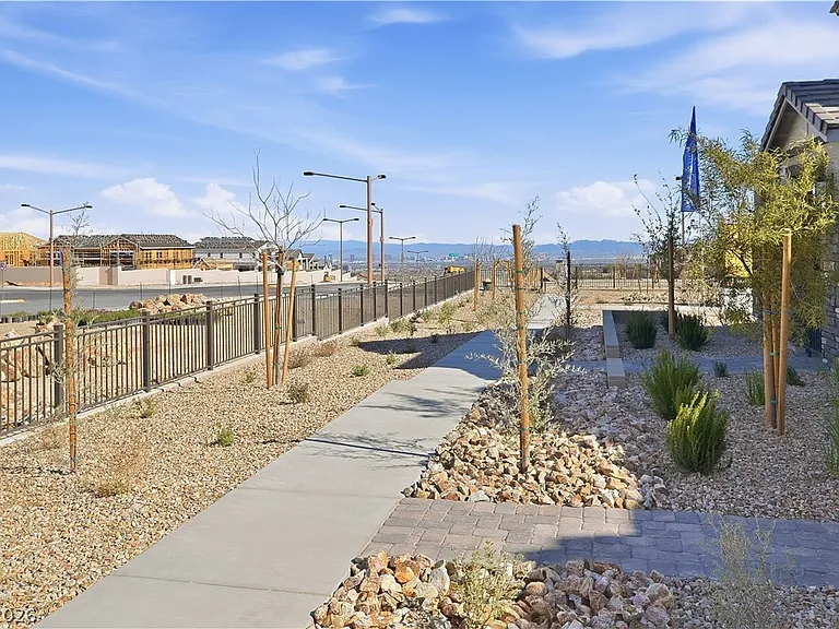 12460 Kings Creek Pl — Photo 24