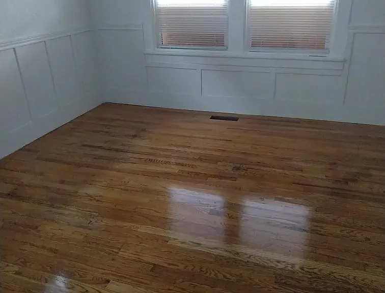 8318 S Park Ave — Photo 6