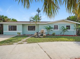 221 Fay Dr, Indialantic, FL 32903