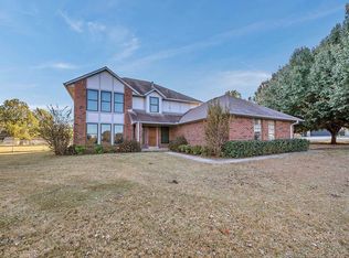 1105 E Lowry Rd, Claremore, OK 74017