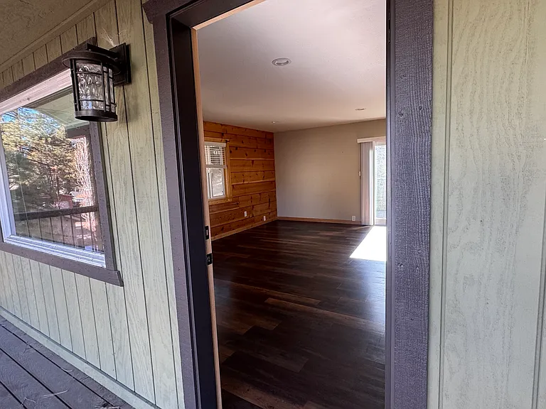 703 Modesto Ln #M-1 — Photo 3