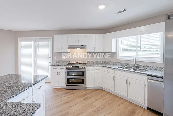200 Falcon Ridge Dr — Photo 7