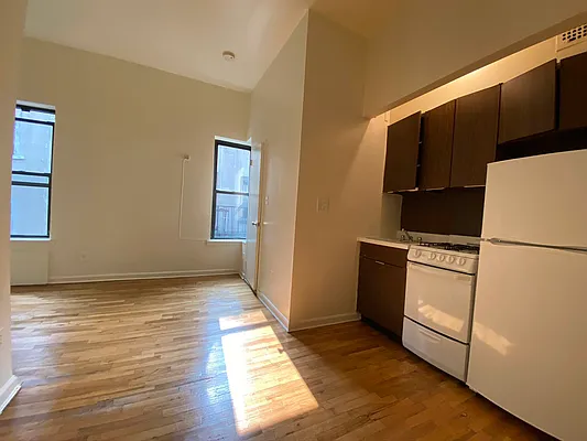 Rented by Best Apartments North Inc | media 23