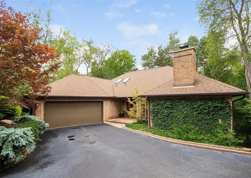 1st image of 3780 Fox Hunt Dr