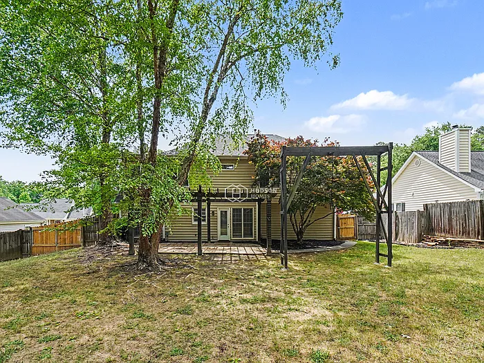1209 Wynford Colony SW — Photo 15