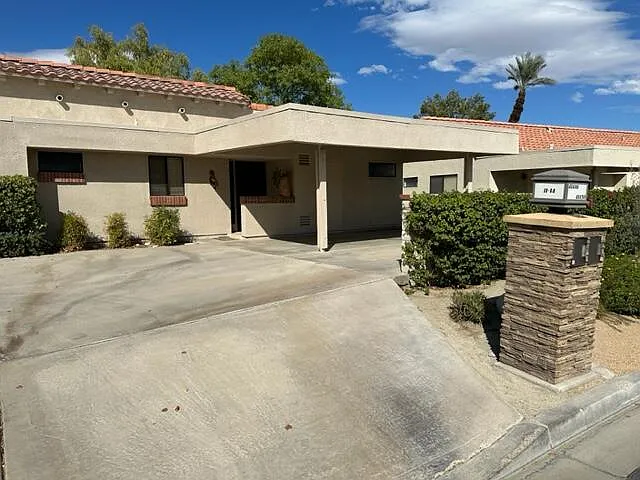 41450 Inverness Way — Photo 17