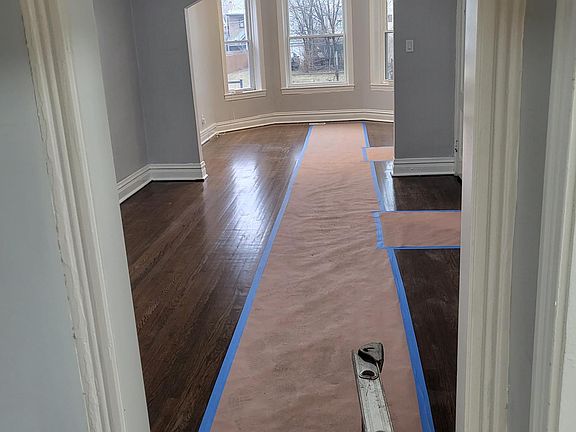 3rd image of 7109 S Saint Lawrence Ave #1-2
