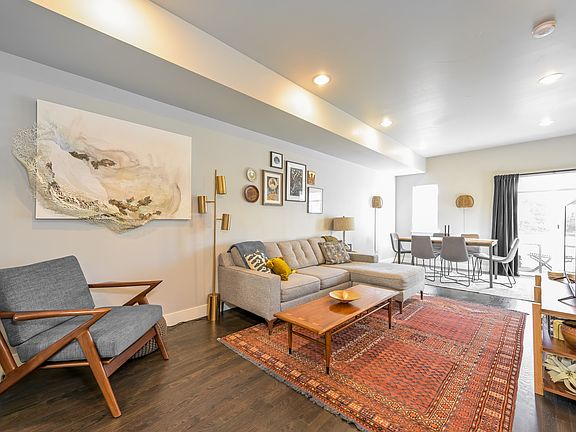 3rd image of 3810 N Olive St #2