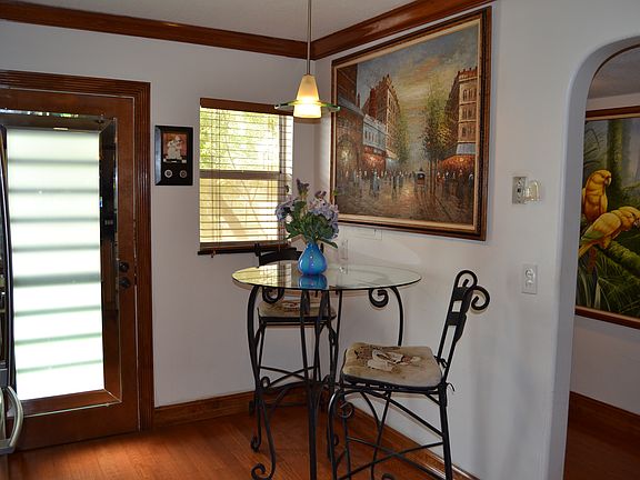 3rd image of 6061 N Falls Circle Dr APT 305