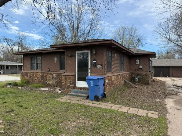 1601 D St NE, Miami, OK 74354