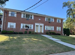 51 B Traphagen Rd, Wayne, NJ 07470