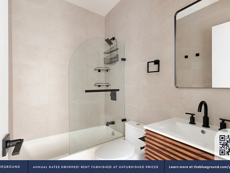 940 1st Ave #4L — Photo 13