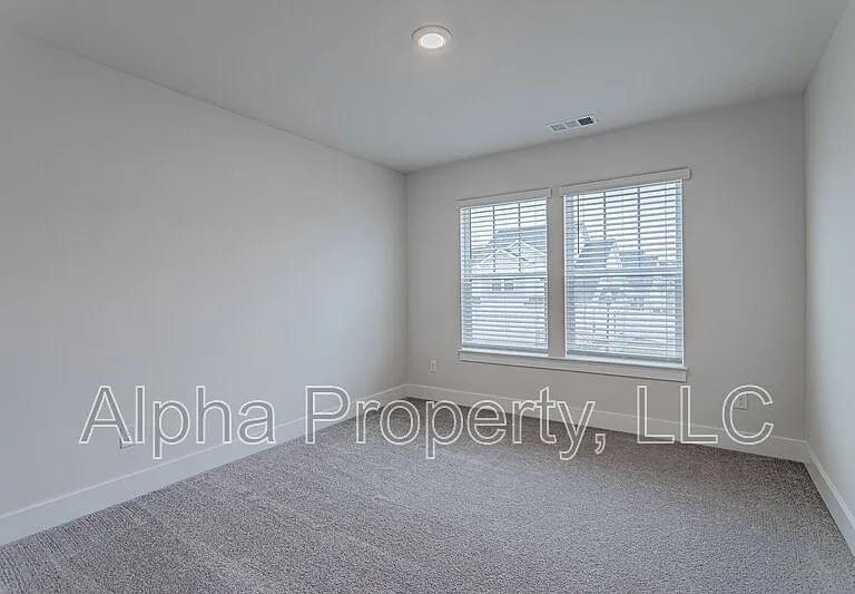 1554 Shallons Ct — Photo 26