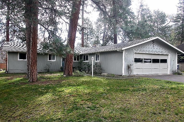 1st image of 836 Hillview Dr
