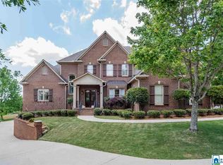 665 Chris Ct, Trussville, AL 35173