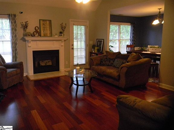 5th image of 228 Lightwood Farm Rd