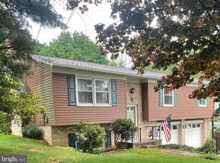 196 Glenville Rd, Hanover, PA 17331