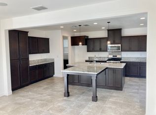 1407 Forsythia Dr, Rocklin, CA 95765
