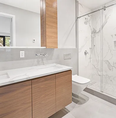 Sold by Compass | media 21