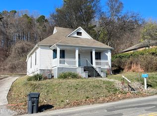 2501 Mineral Springs Ave, Knoxville, TN 37917
