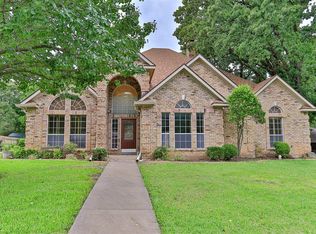 2404 Evelyn Rd, Whitesboro, TX 76273