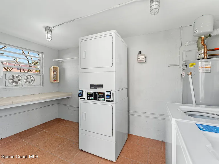 411 Madison Ave #N202 — Photo 20