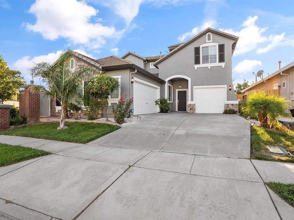 1st image of 3196 Fiji Island St