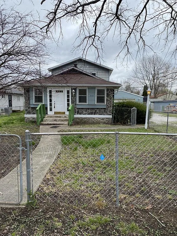 3832 Aurora St photo 1