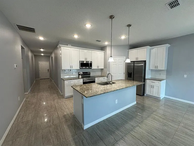 117 W Murphy St — Photo 21